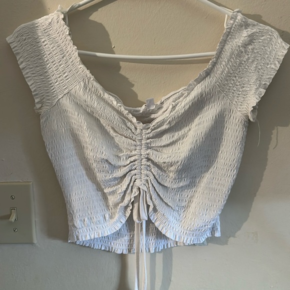Ardene front tie crop top - Picture 1 of 2
